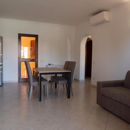 Casa Vacanza La Suaredda San Teodoro  Ngoại thất bức ảnh