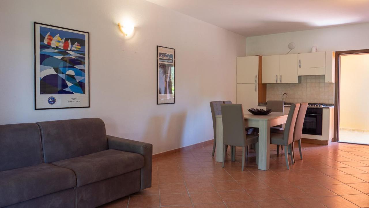Casa Vacanza La Suaredda San Teodoro  Ngoại thất bức ảnh