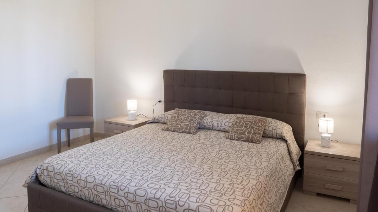Casa Vacanza La Suaredda San Teodoro  Ngoại thất bức ảnh