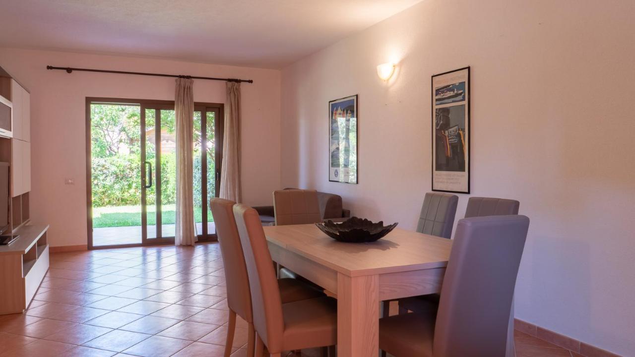 Casa Vacanza La Suaredda San Teodoro  Ngoại thất bức ảnh
