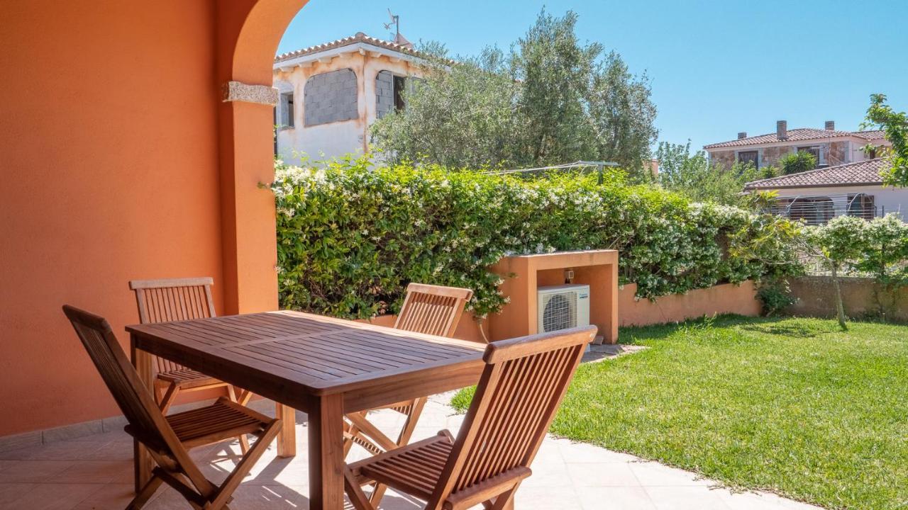 Casa Vacanza La Suaredda San Teodoro  Ngoại thất bức ảnh