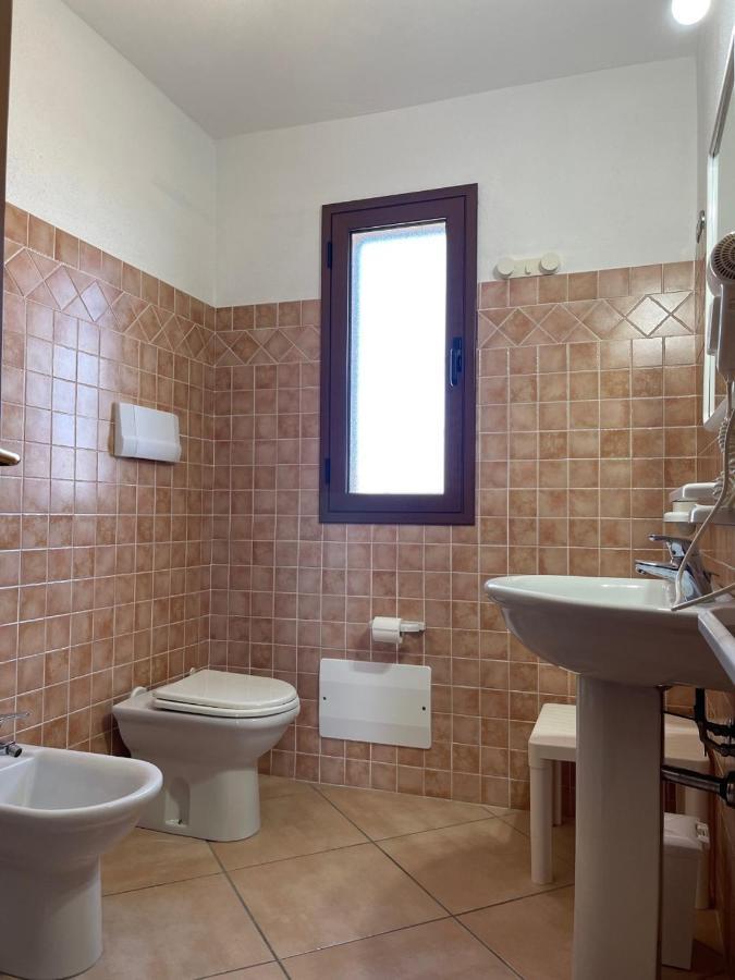 Casa Vacanza La Suaredda San Teodoro  Ngoại thất bức ảnh